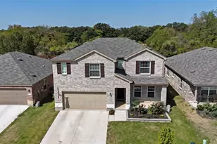2520 Pecan Pk Dr, Denton, TX 76208 - Photo 2