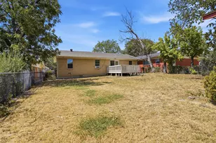 4304 Hodgkins Rd, Lake Worth, TX 76135 - Photo 20