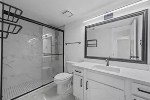 2835 Keller Springs Rd, Carrollton, TX 75006 - Photo 8