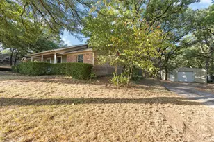 4009 High Meadows Dr, Alvarado, TX 76009 - Photo 6