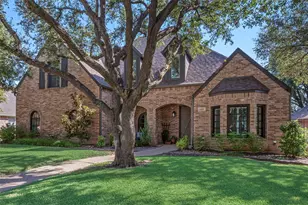 6813 Vista Ridge Dr E, Fort Worth, TX 76132 - Photo 2