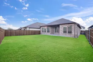 10329 Dittany Ln, Fort Worth, TX 76036 - Photo 32