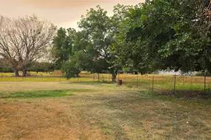 1214 Desvoignes, Denison, TX 75021 - Photo 14