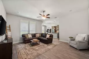 5600 Log Cabin Ct, Midlothian, TX 76065 - Photo 10