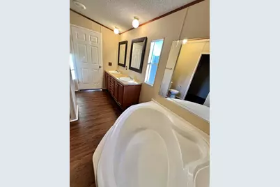 1085 Highland Circle, Springtown, TX 76082 - Photo 12