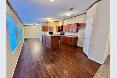 1085 Highland Circle, Springtown, TX 76082 - Photo 6