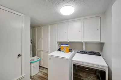 612 W Northgate Drive, Irving, TX 75062 - Photo 34