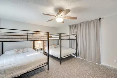 612 W Northgate Drive, Irving, TX 75062 - Photo 28