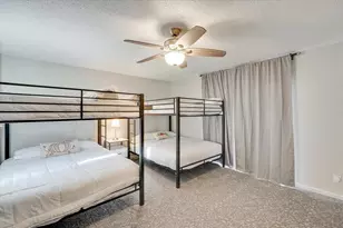 612 W Northgate Dr, Irving, TX 75062 - Photo 28