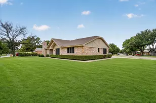 5817 Stone Dr, North Richland Hills, TX 76180 - Photo 30