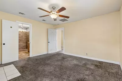 2013 Andrew Avenue, Fort Worth, TX 76105 - Photo 18