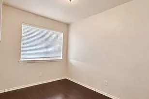 9831 Walnut St, Dallas, TX 75243 - Photo 12