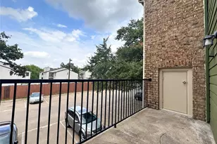 9831 Walnut St, Dallas, TX 75243 - Photo 16