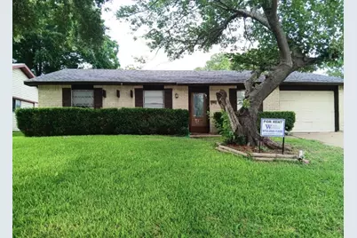 1110 Cielo Vista Drive, Grand Prairie, TX 75052 - Photo 1