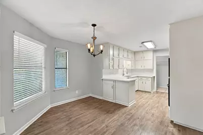 2311 Bluebird Court, Grapevine, TX 76051 - Photo 10