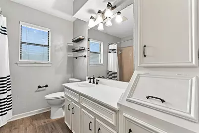 2311 Bluebird Court, Grapevine, TX 76051 - Photo 22
