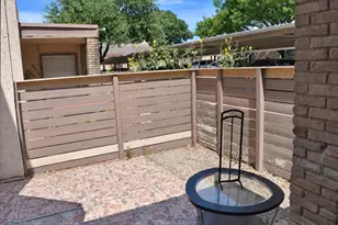 3121 Park Ln, Dallas, TX 75220 - Photo 16