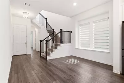 239 Woodson Street, Irving, TX 75063 - Photo 4