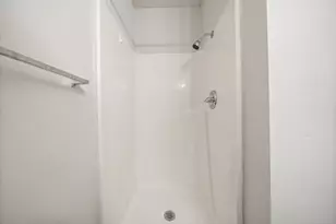 929 W Hickory St, Denton, TX 76201 - Photo 18