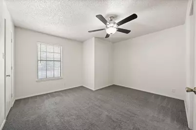929 W Hickory Street #A14, Denton, TX 76201 - Photo 20