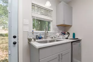 608 Westway St, Denton, TX 76201 - Photo 4