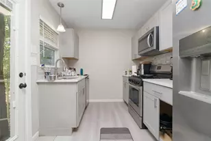 608 Westway St, Denton, TX 76201 - Photo 2
