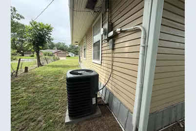 417 Putman Street, Sulphur Springs, TX 75482 - Photo 18