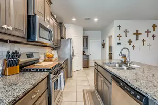 432 Windsail Ln, Azle, TX 76020 - Photo 14
