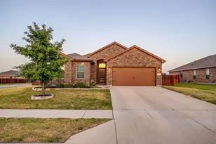 432 Windsail Ln, Azle, TX 76020 - Photo 4