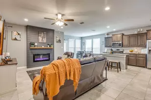 432 Windsail Ln, Azle, TX 76020 - Photo 8
