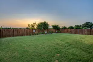 117 Mockingbird Hl Dr, Joshua, TX 76058 - Photo 40