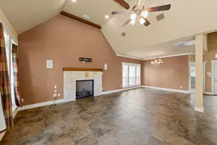 17015 Stone Briar Rd, Woodway, TX 76712 - Photo 8