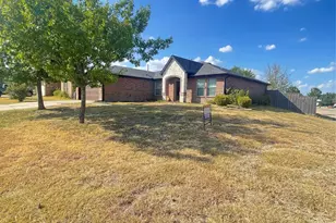 2001 Preston Trail, Forney, TX 75126 - Photo 2