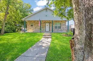 105 William St, Pottsboro, TX 75076 - Photo 1