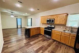 105 William St, Pottsboro, TX 75076 - Photo 6