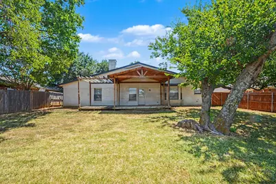 405 Sixpence Lane, Euless, TX 76039 - Photo 16
