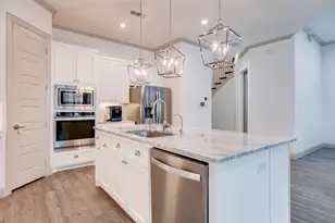 7124 Soto St, Dallas, TX 75223 - Photo 4