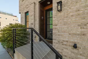 449 S Rayner St, Fort Worth, TX 76111 - Photo 6