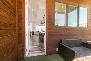 449 S Rayner St, Fort Worth, TX 76111 - Photo 20