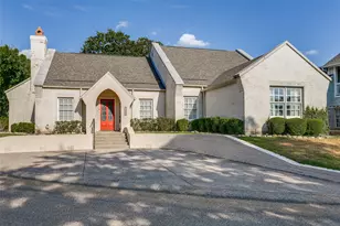 1208 Kelpie Ct, Fort Worth, TX 76111 - Photo 2