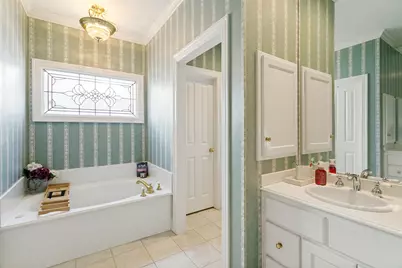 1208 Kelpie Court, Fort Worth, TX 76111 - Photo 18