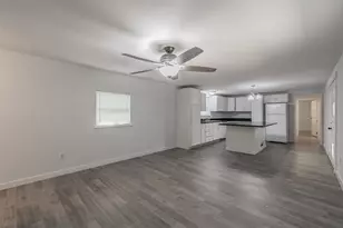 1708 Hilltop Ln, Keller, TX 76262 - Photo 6