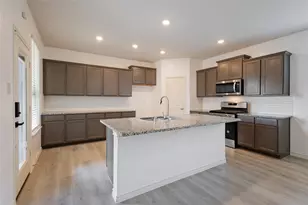 1816 Ferguson Ln, McKinney, TX 75071 - Photo 10