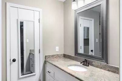 2017 Iron Horse Court, Arlington, TX 76017 - Photo 18