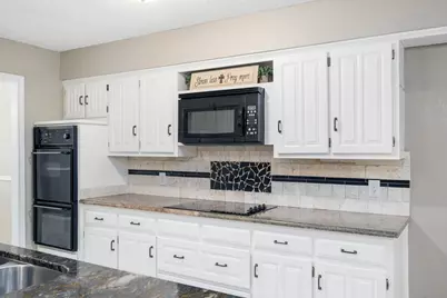 2017 Iron Horse Court, Arlington, TX 76017 - Photo 12