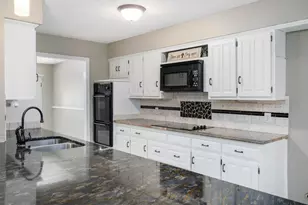 2017 Iron Horse Ct, Arlington, TX 76017 - Photo 10