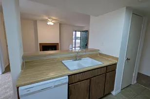 7431 Holly Hill Dr, Dallas, TX 75231 - Photo 8