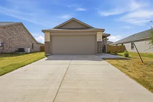 15121 Tejano St, Fort Worth, TX 76052 - Photo 2