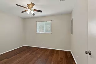 1802 Tulip Dr, Arlington, TX 76013 - Photo 22