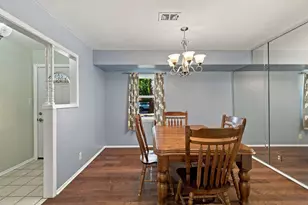 1802 Tulip Dr, Arlington, TX 76013 - Photo 4